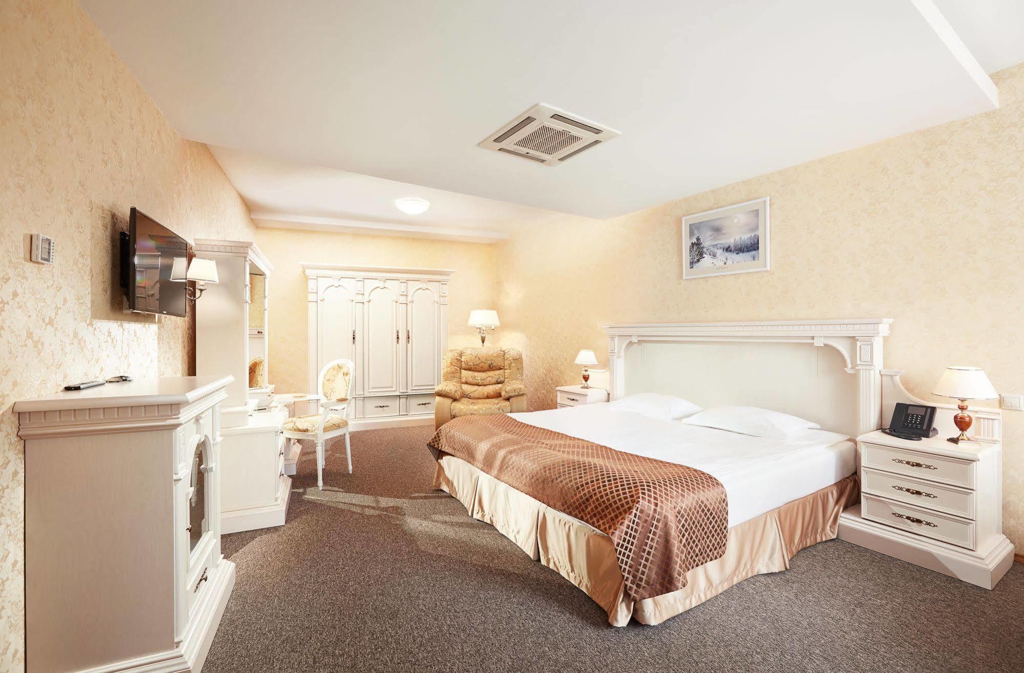 Victoria Hotel Na Zamkovoy Minsk Eksteriør bilde